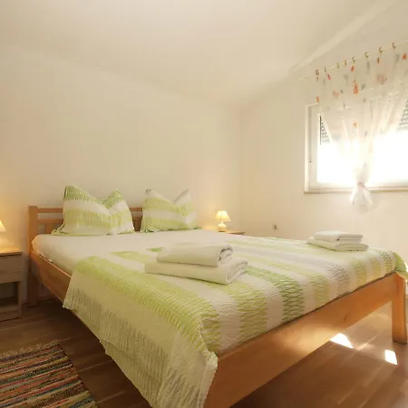 Mario 1680 Apartmán