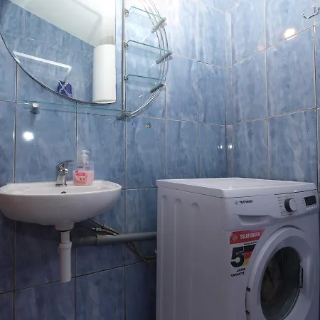 Mario 1680 Apartment
